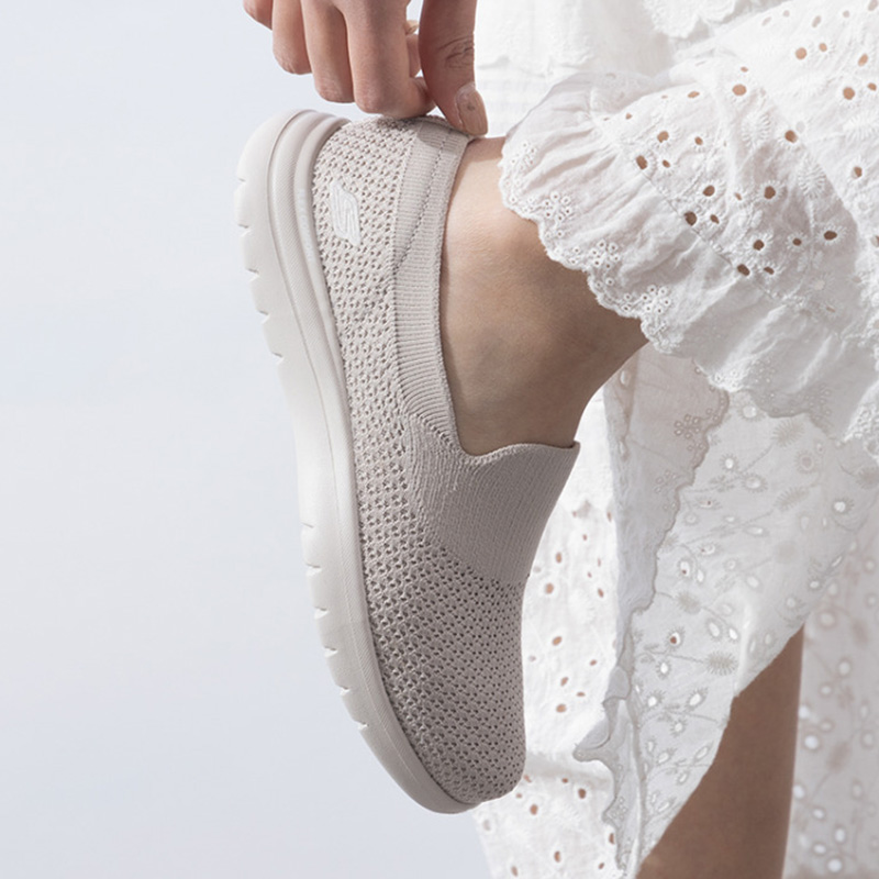 2026 New Skechers Womens Slip  - đánh giá và giá Women'S Shoes New Balance