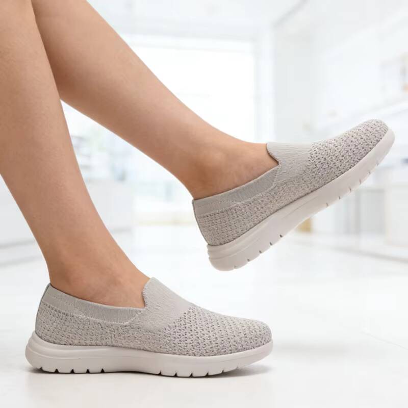 2026 New Skechers Womens Slip  - đánh giá và giá Women'S Shoes New Balance