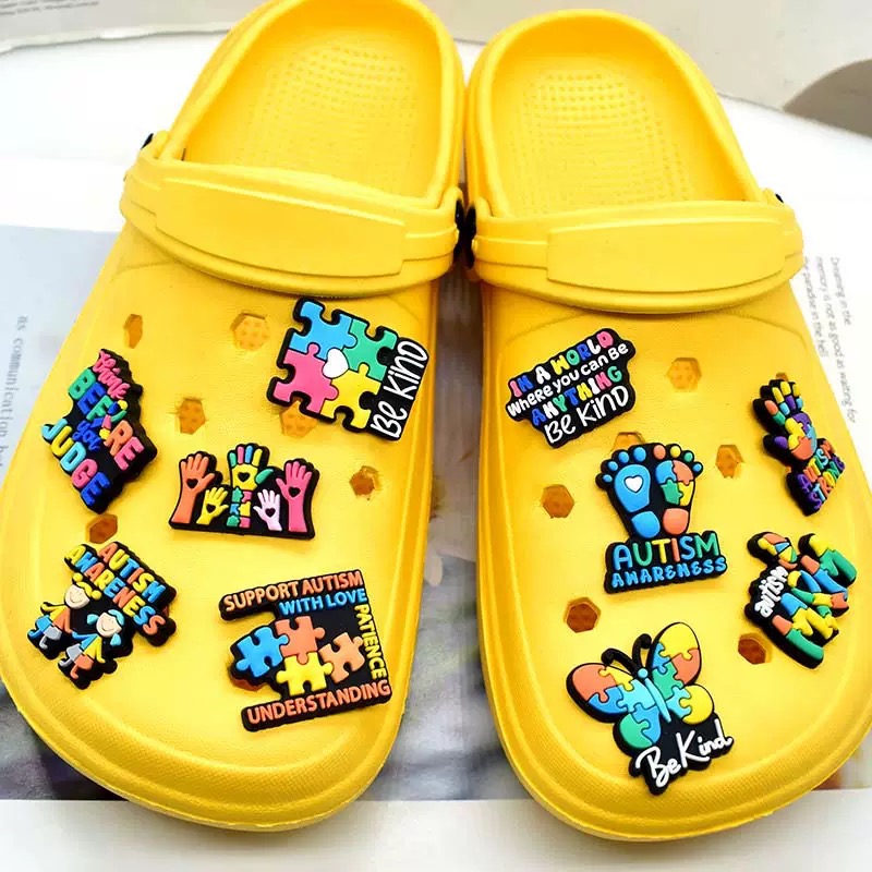 16-100pcs Be Kind Autism Shoe  - đánh giá và giá Women Shoes Kinds