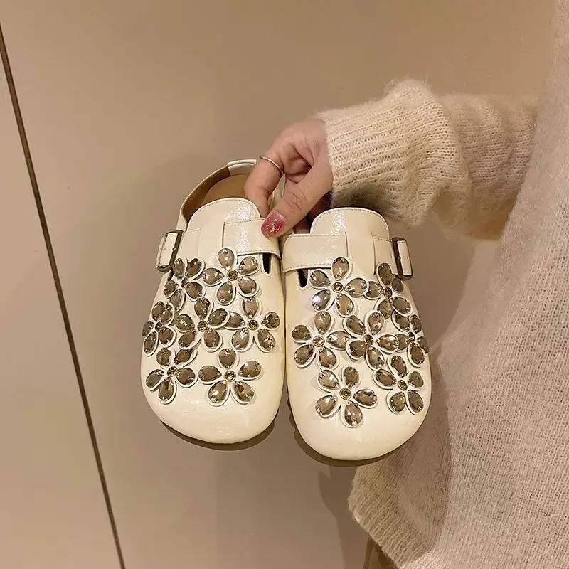 Women's Floral Rhinestone Buck - đánh giá và giá Slip On Mule Flat