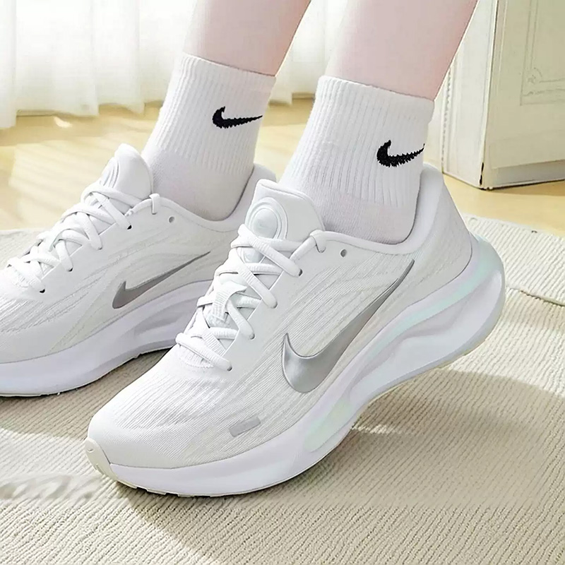 NIKE Women's New Style JOURNEY - đánh giá và giá Women'S Shoes New Balance